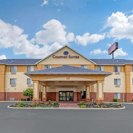 Comfort Suites Findlay Bagian luar foto